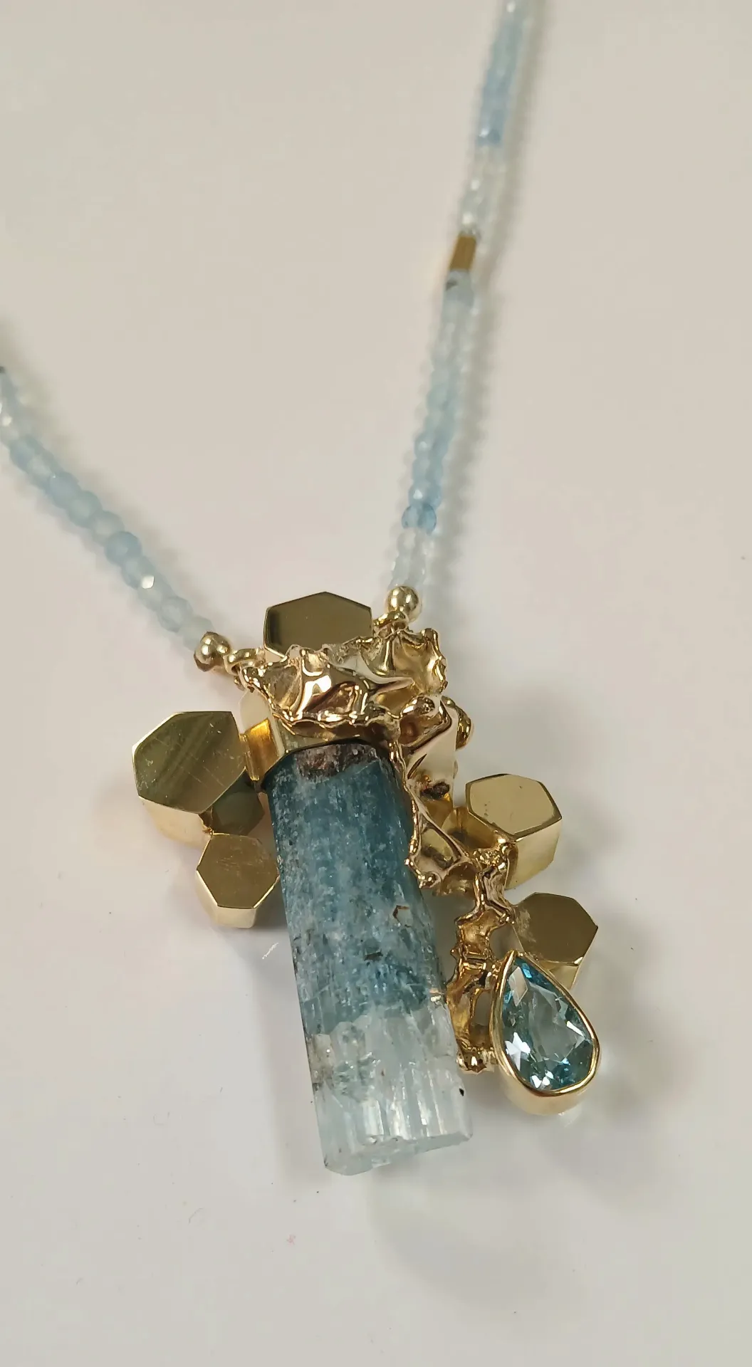 Anhänger mit Aquamarin