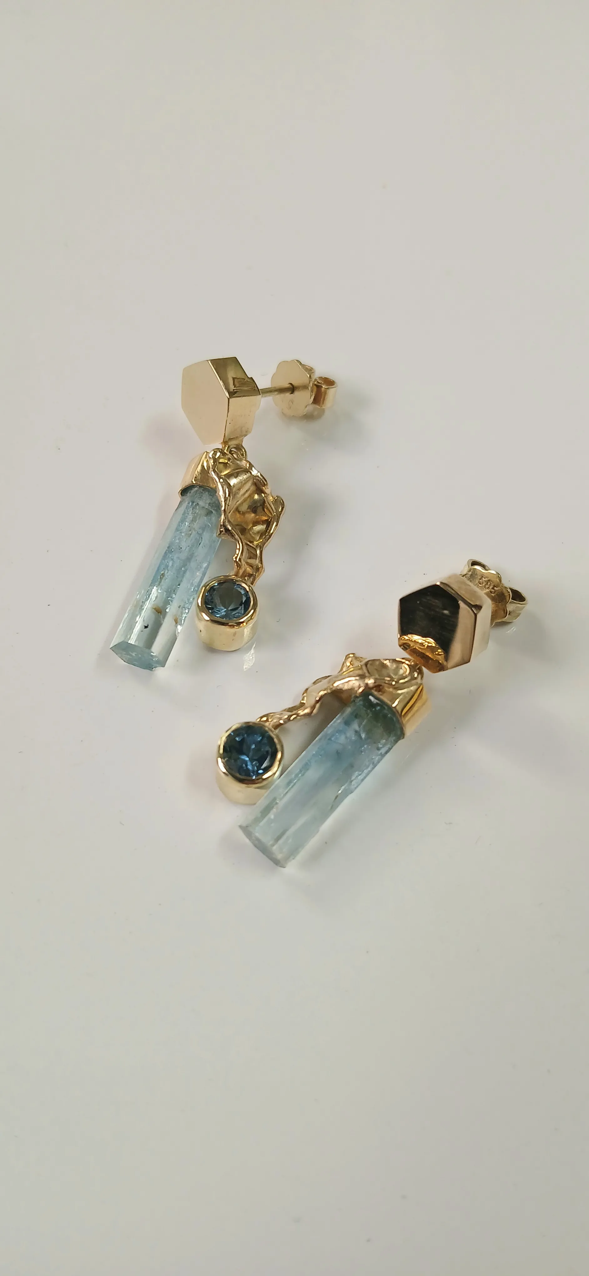 Ohrringe mit Aquamarin